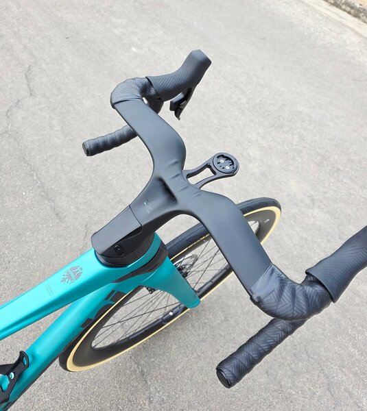2025 Bianchi Oltre Pro Force AXS
